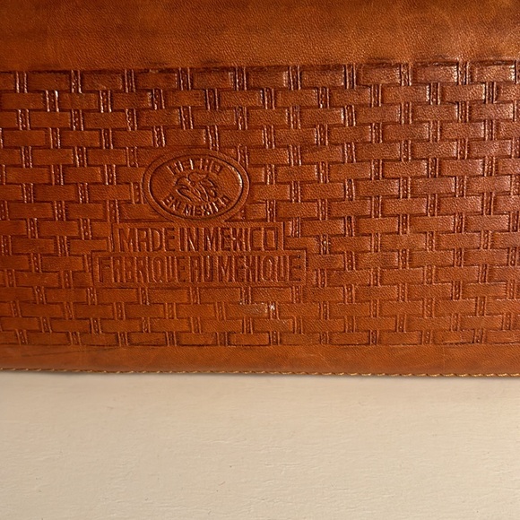 Vintage Embossed Leather Bag - Picture 6 of 10